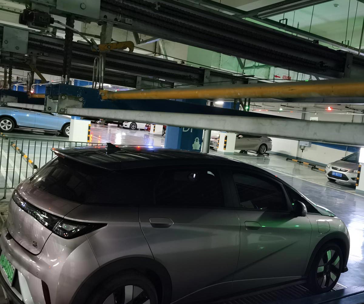 敦煌升降橫移立體停車設備